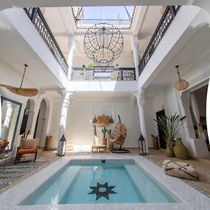 Dar C Riad
