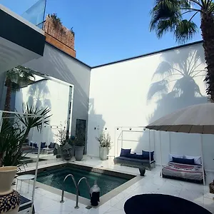 Vip Riad